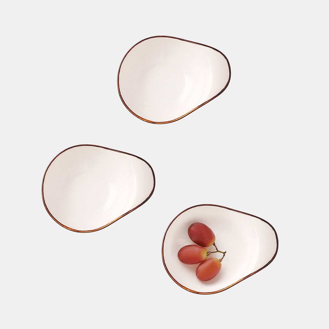 Ivory Petal - Set of 3