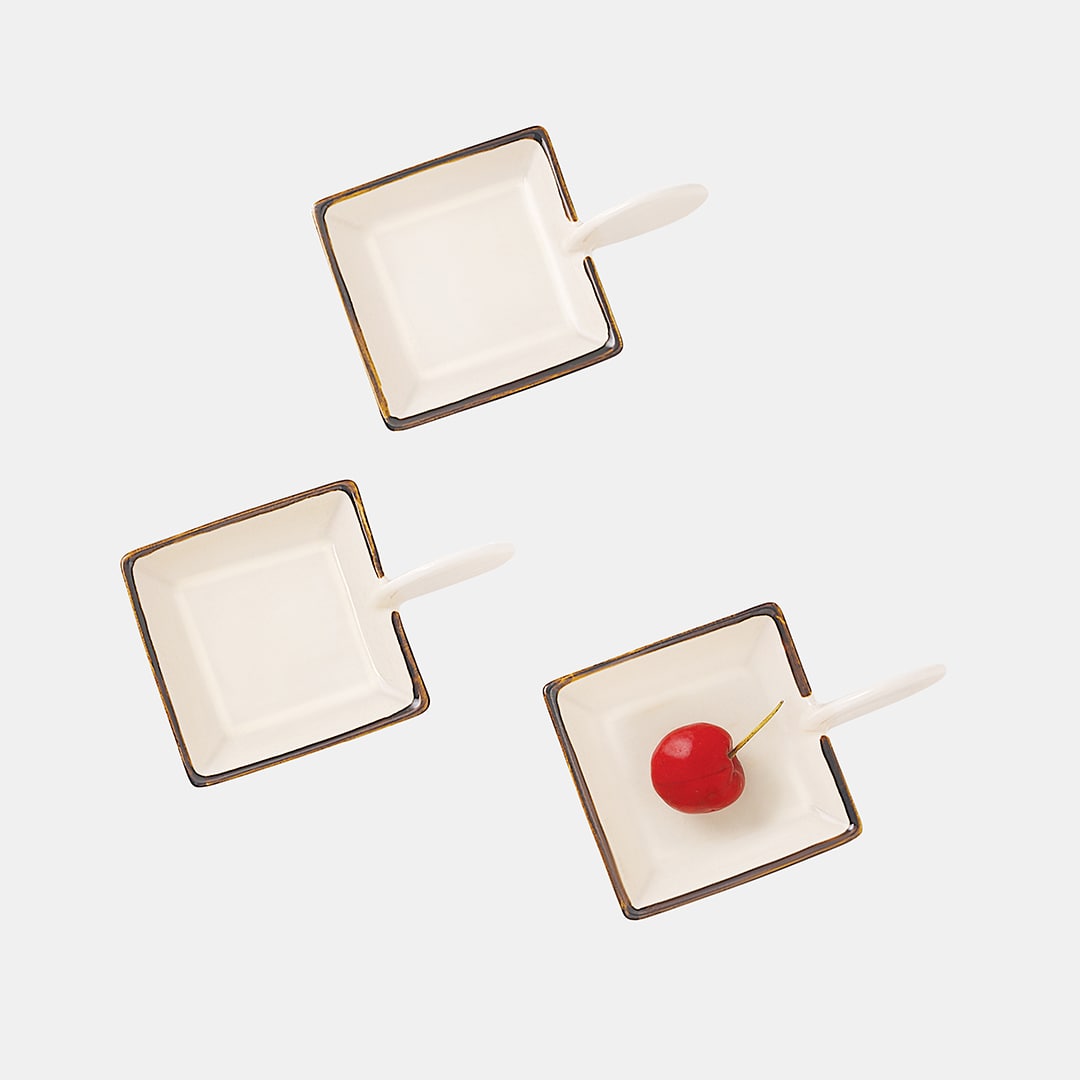 Ivory Kite - Set of 3